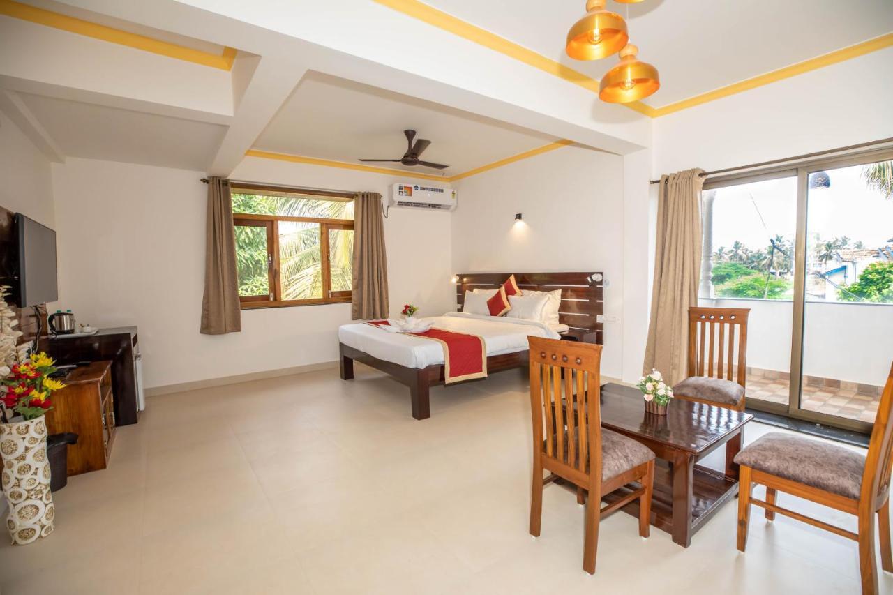 The Woodside Inn Benaulim Buitenkant foto