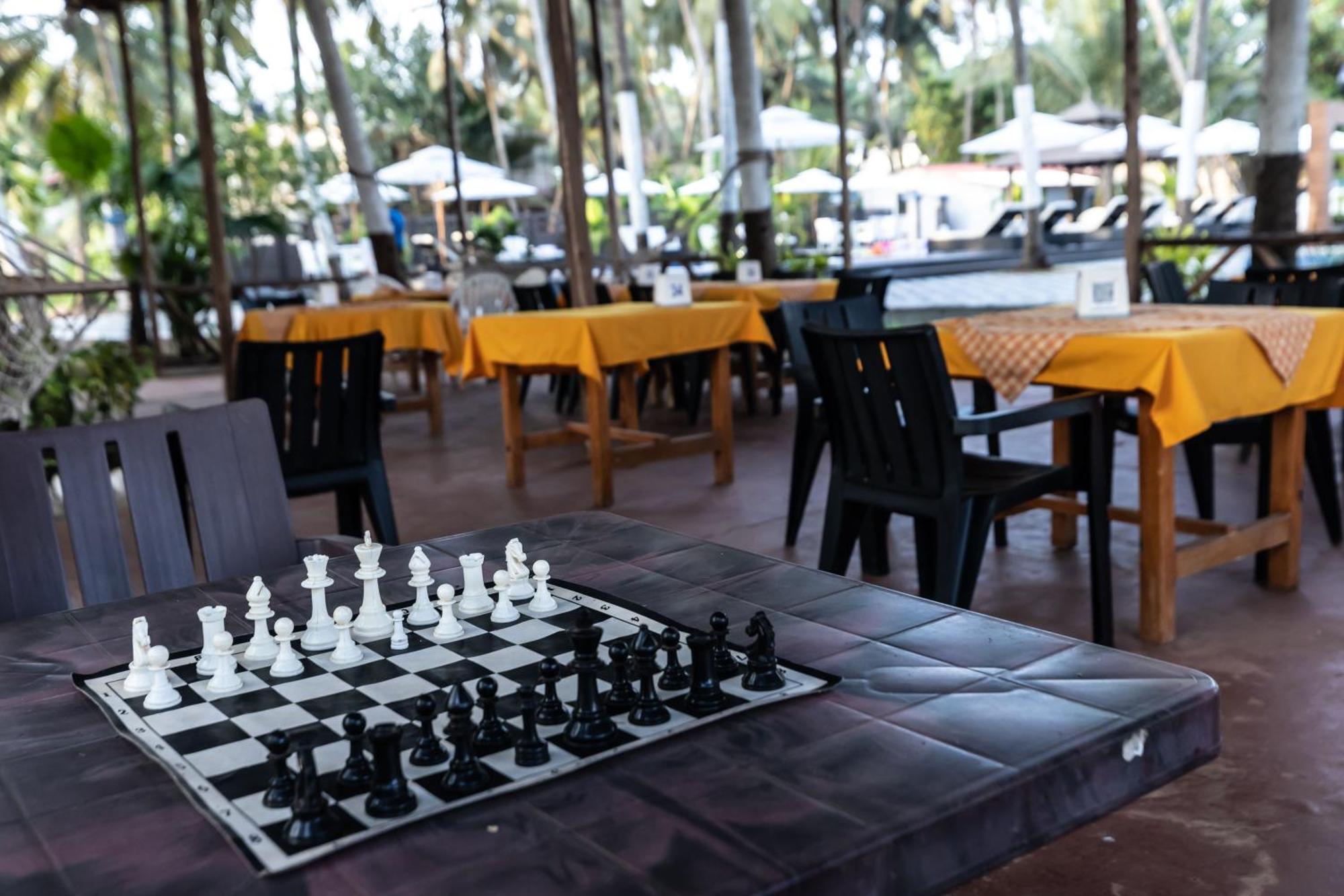 The Woodside Inn Benaulim Buitenkant foto